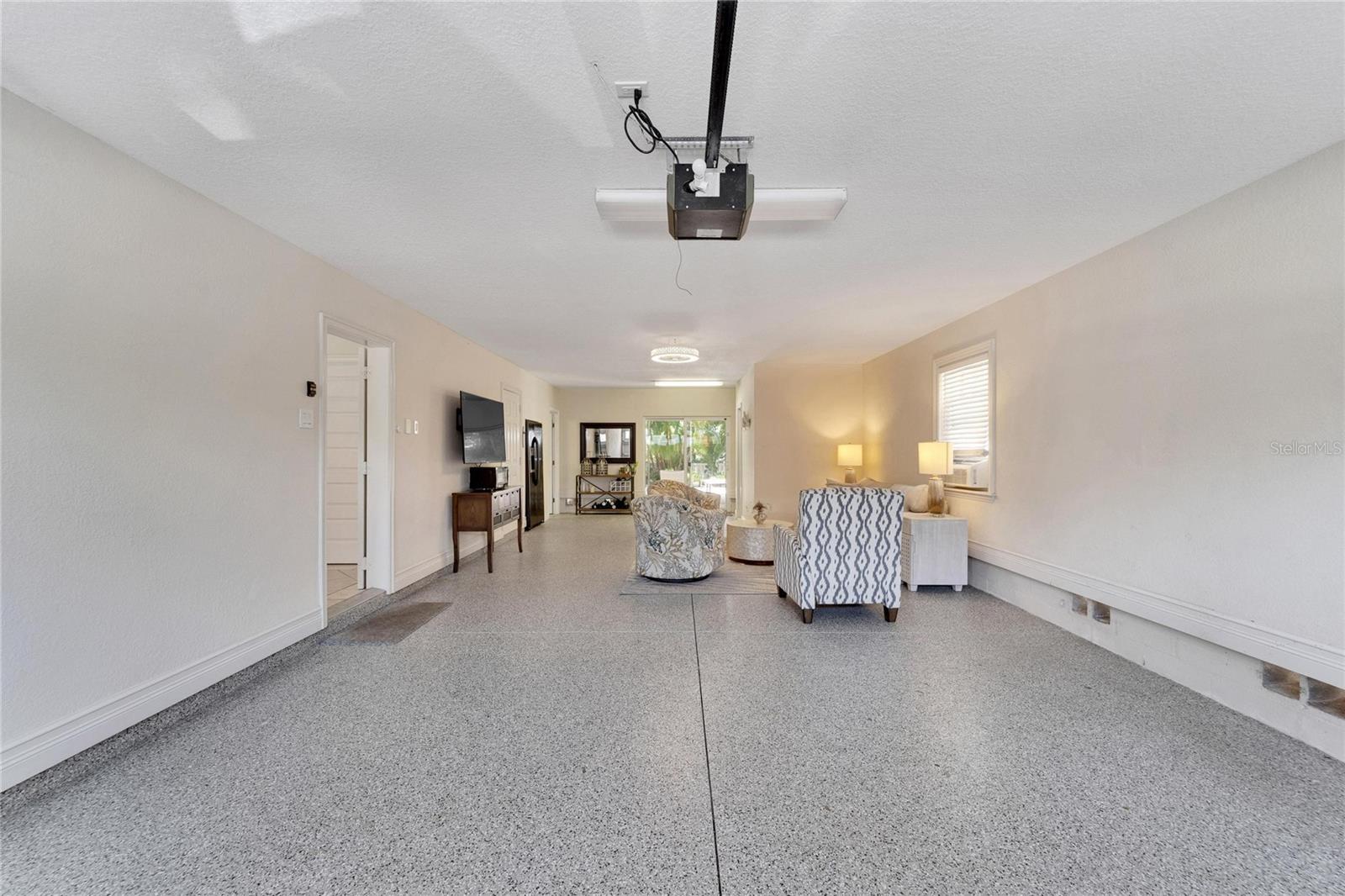 PALM PLACE - Residential