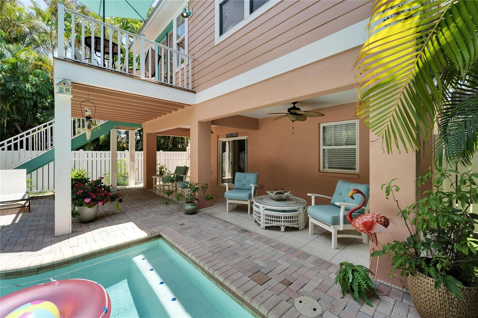 PALM PLACE - Residential