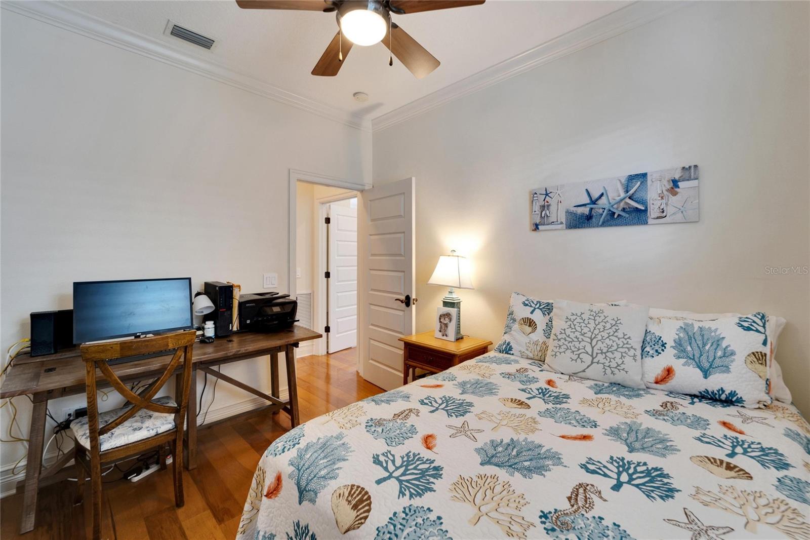 PALM PLACE - Residential