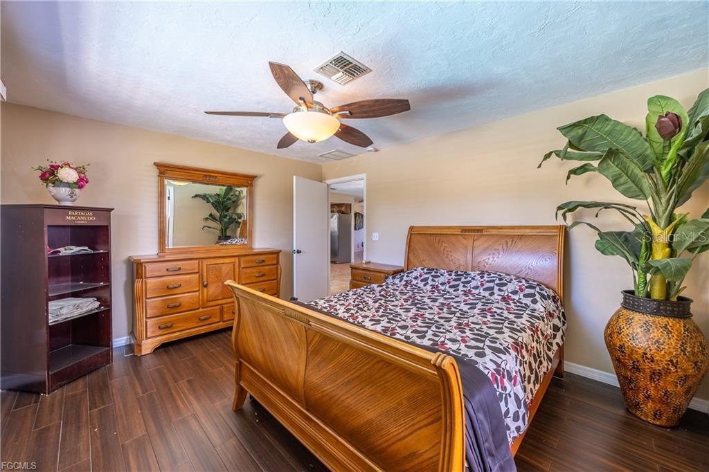 PORT EDISON - Residential