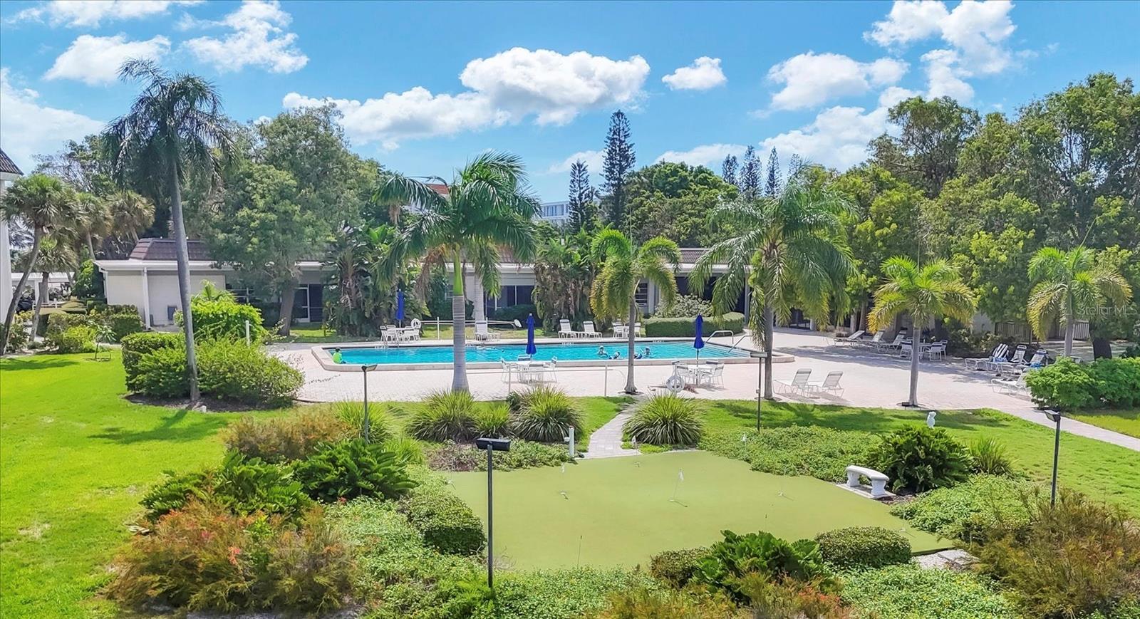 LONGBOAT HARBOUR - Residential