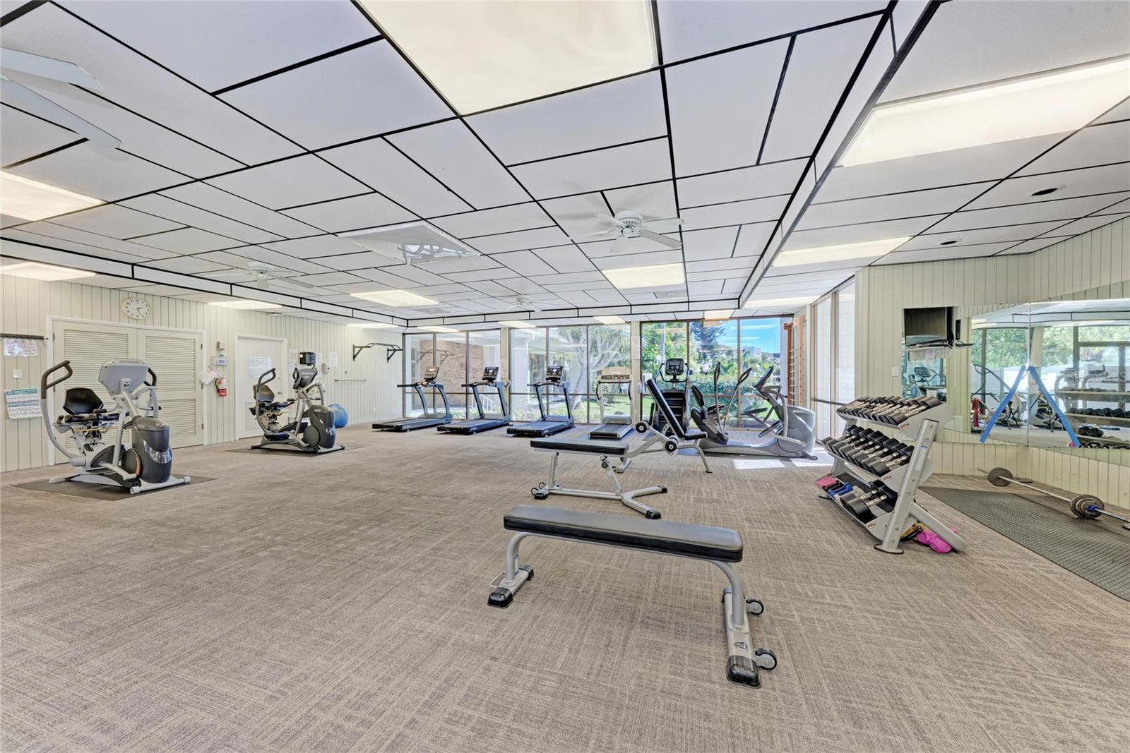 LONGBOAT HARBOUR - Residential