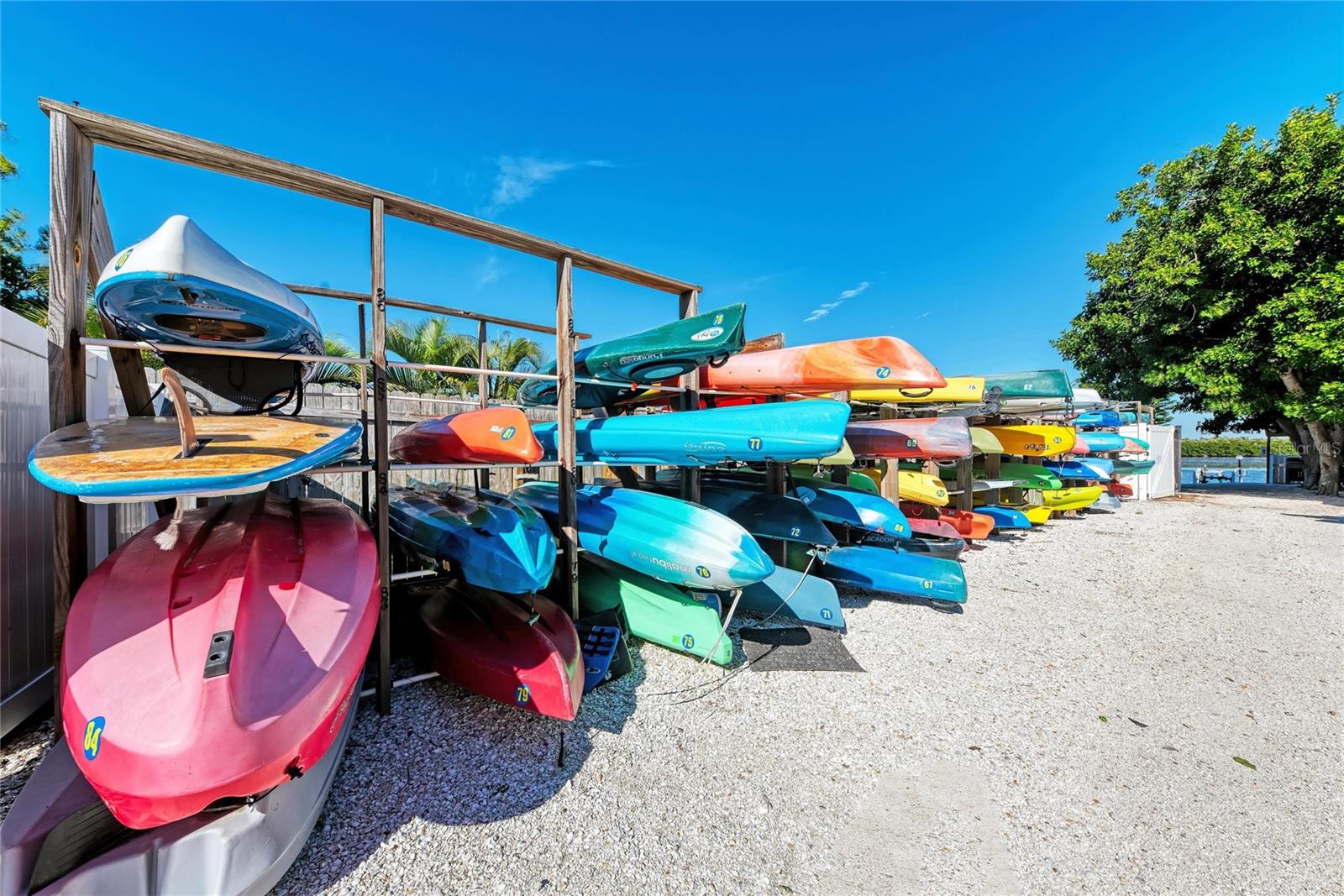 LONGBOAT HARBOUR - Residential