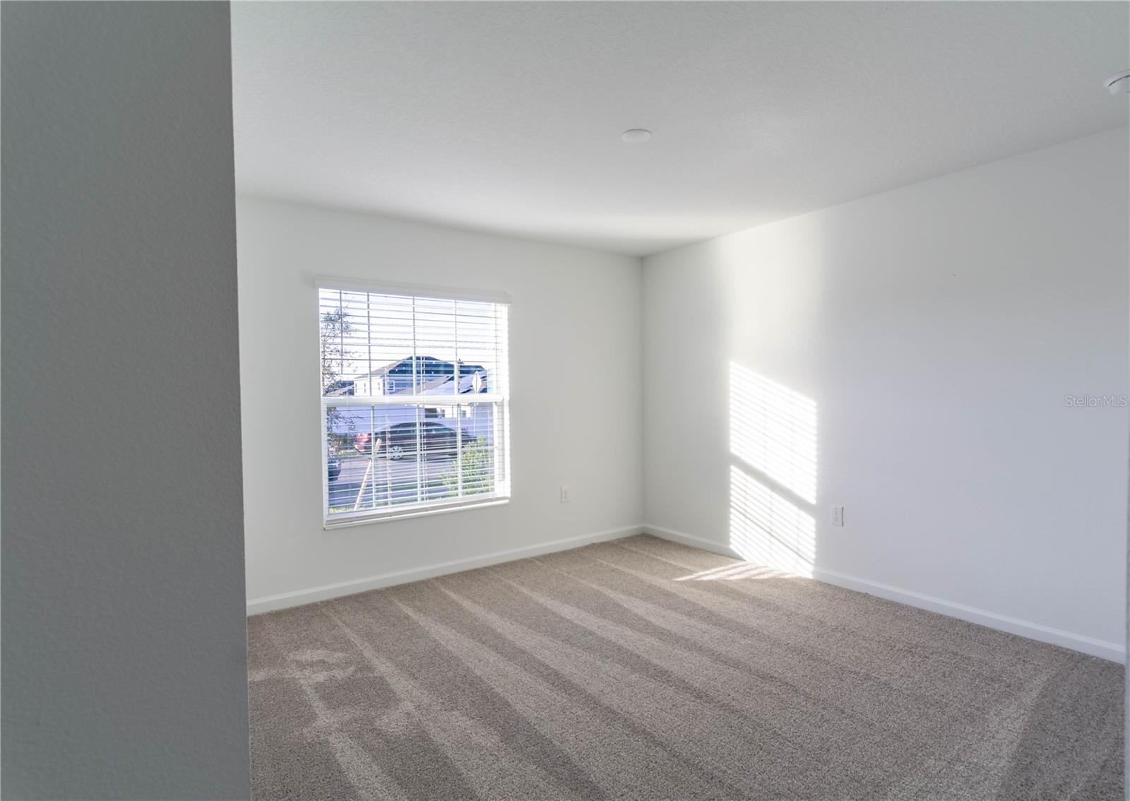 TRINITY LAKES 50 - Residential Lease