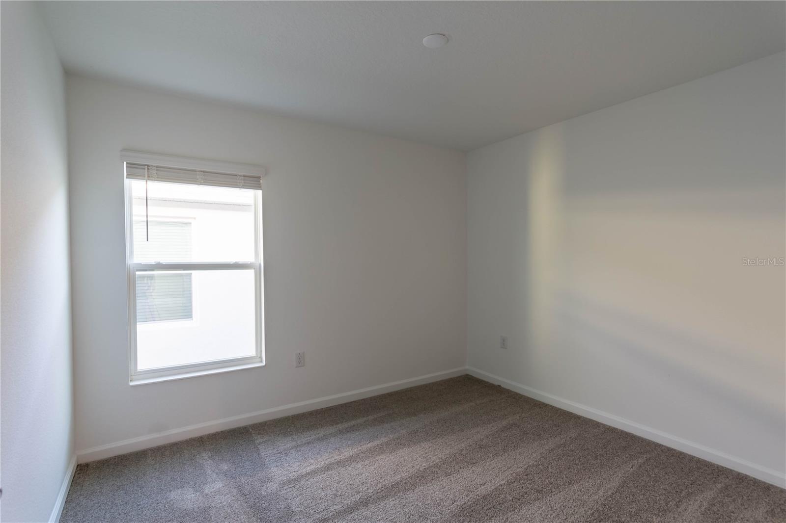 TRINITY LAKES 50 - Residential Lease