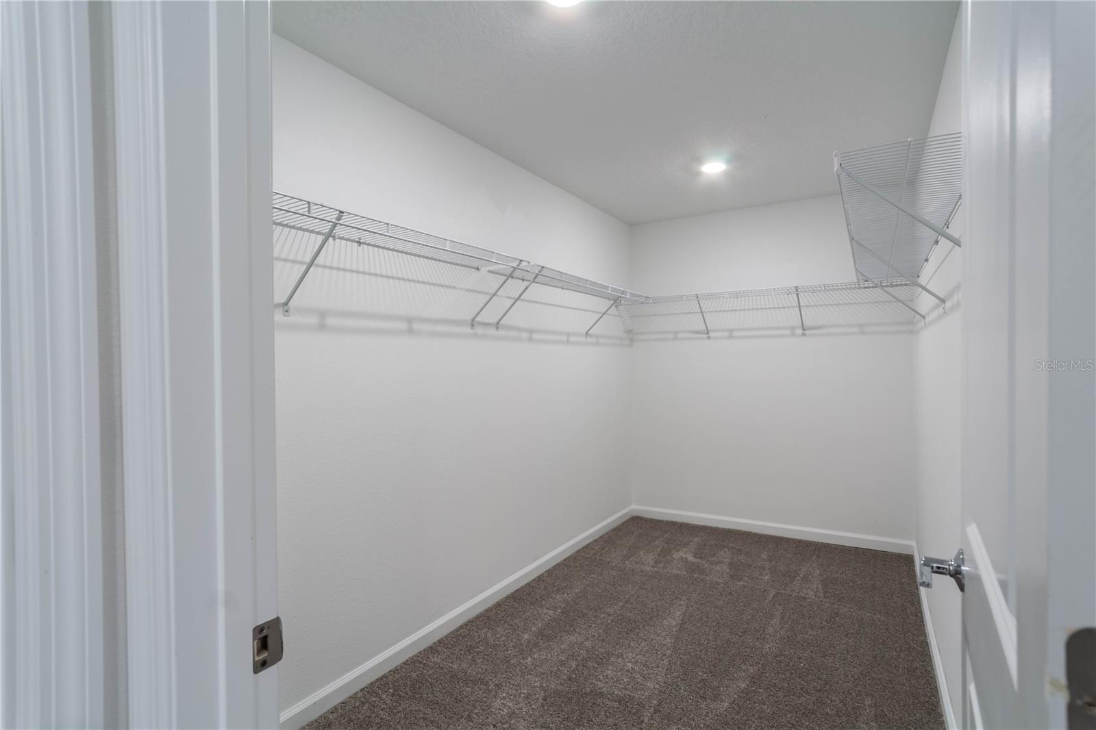 TRINITY LAKES 50 - Residential Lease