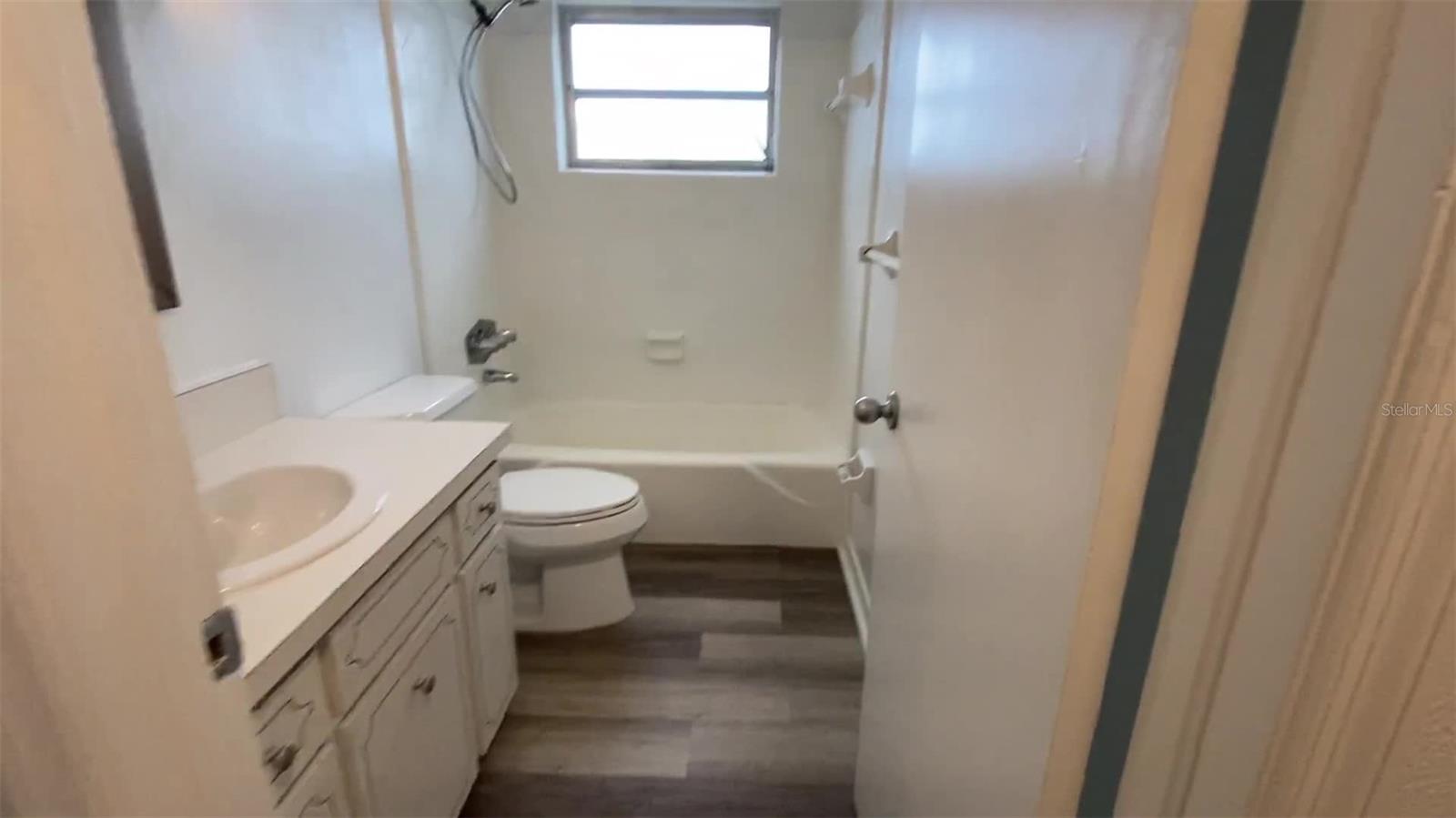 COLLEGE PARK - Residential Income