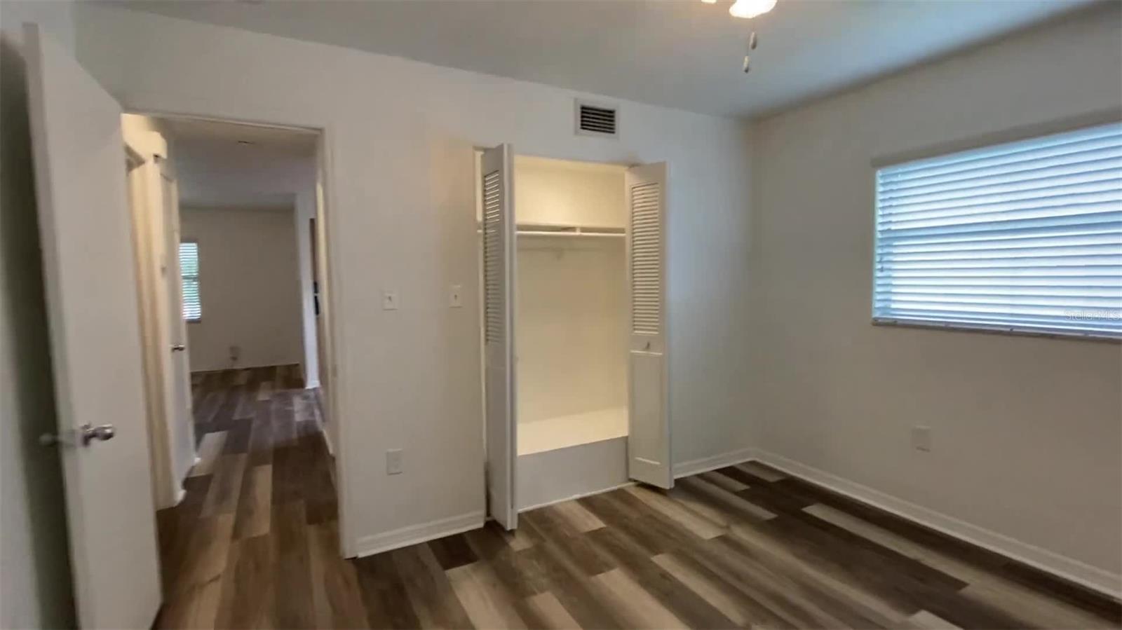 COLLEGE PARK - Residential Income