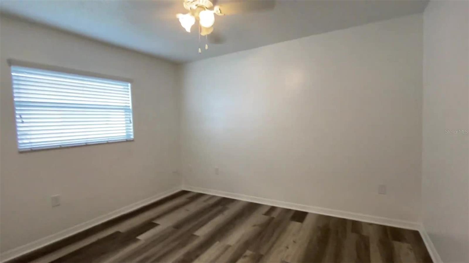 COLLEGE PARK - Residential Income