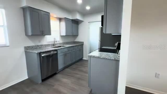 COLLEGE PARK - Residential Income