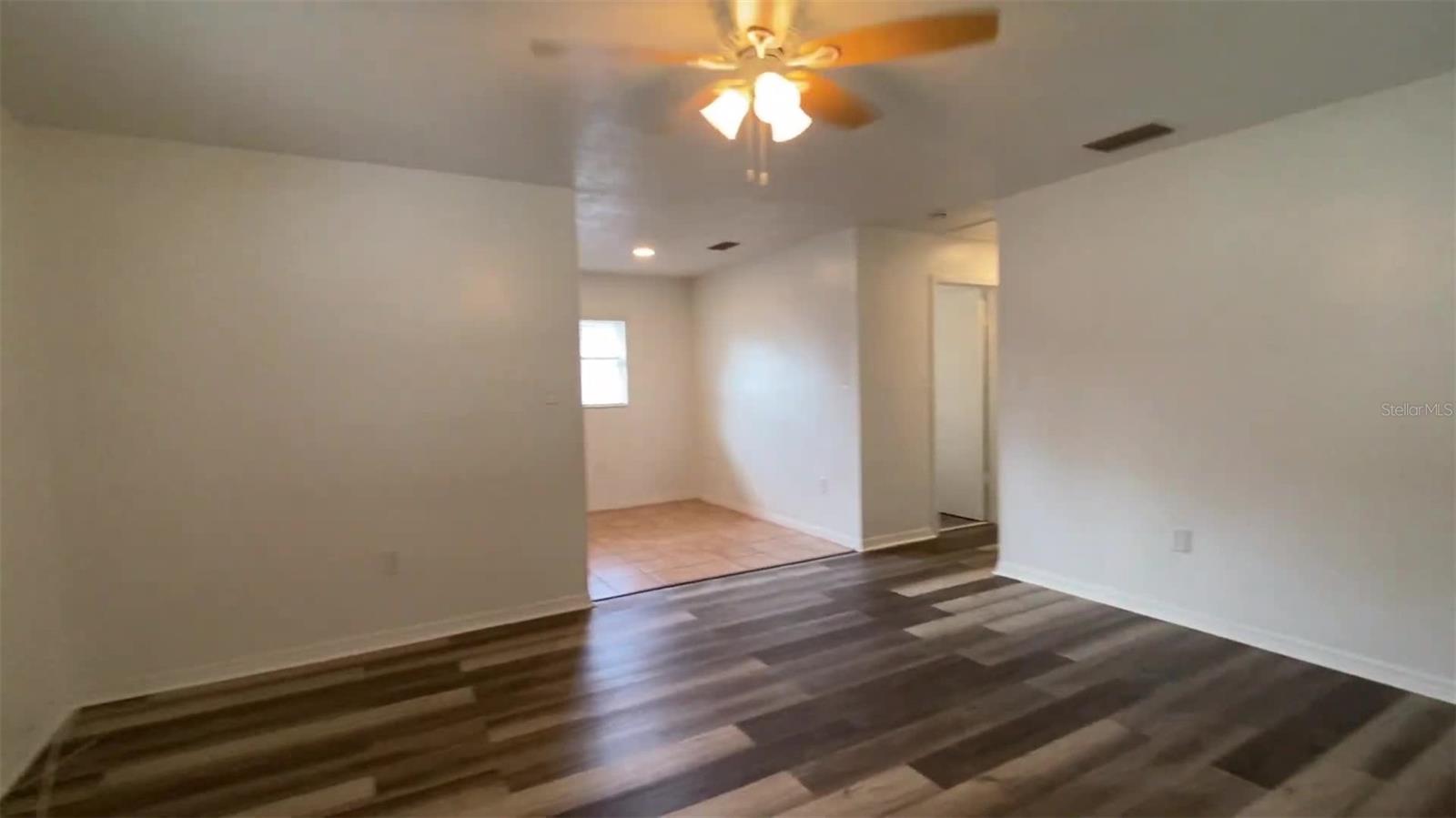 COLLEGE PARK - Residential Income