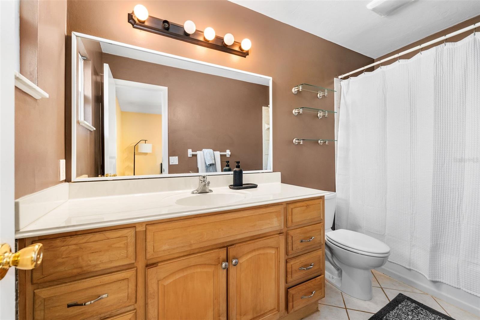 BUCKINGHAM EAST - Residential