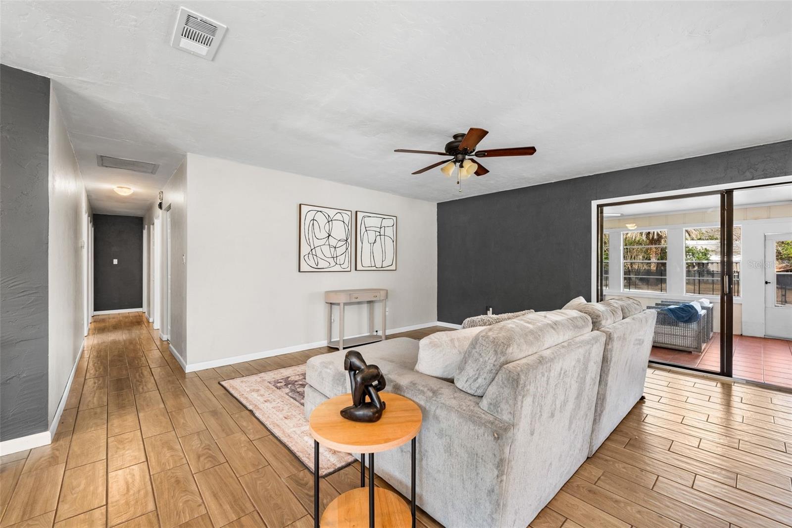 BUCKINGHAM EAST - Residential