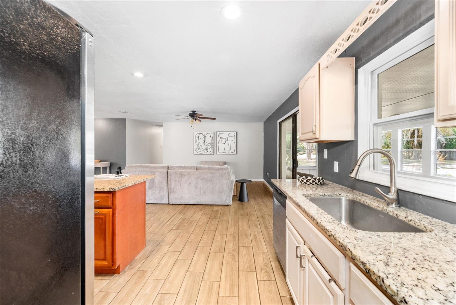 BUCKINGHAM EAST - Residential