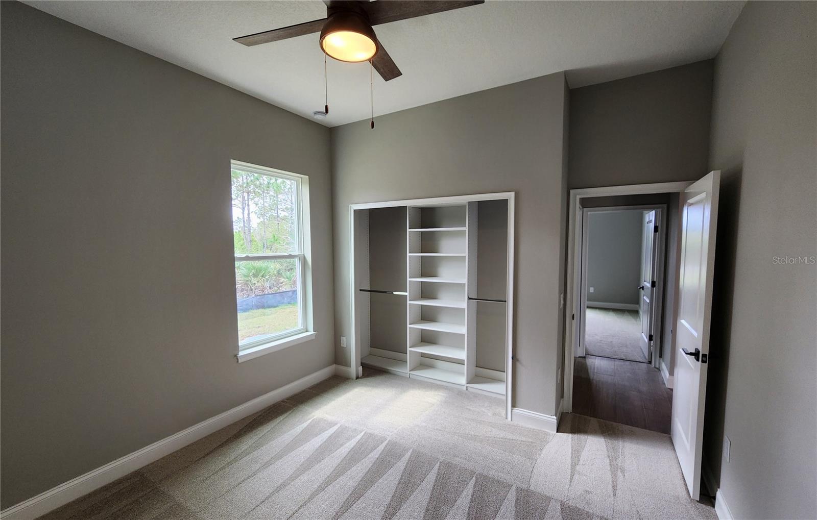 DES PINAR ACRES - Residential