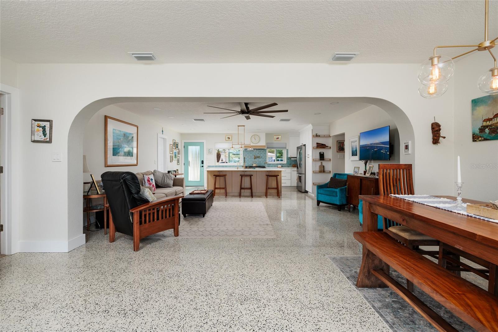 SUN PLAZA ISLES SEC 3 - Residential