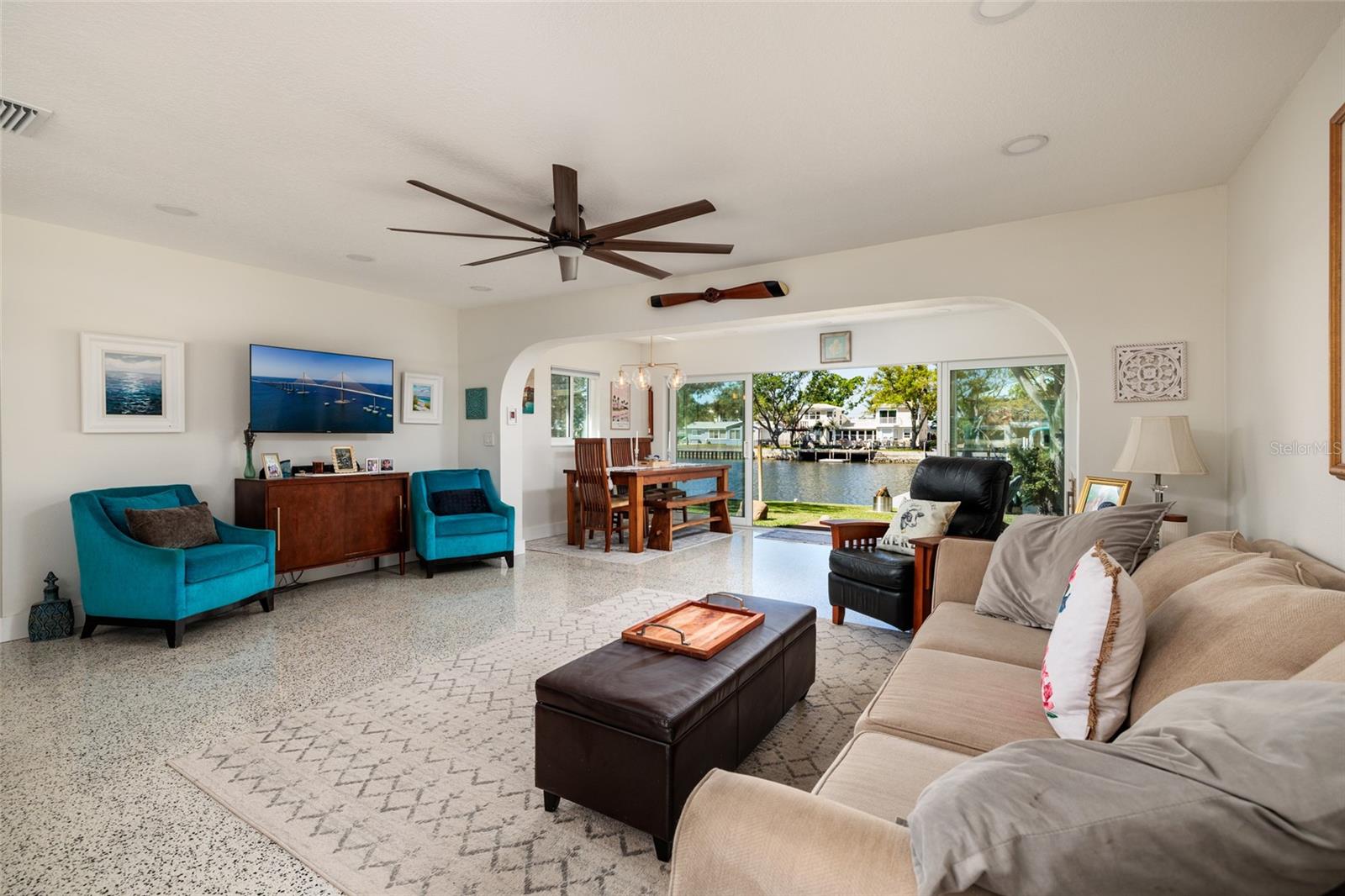 SUN PLAZA ISLES SEC 3 - Residential