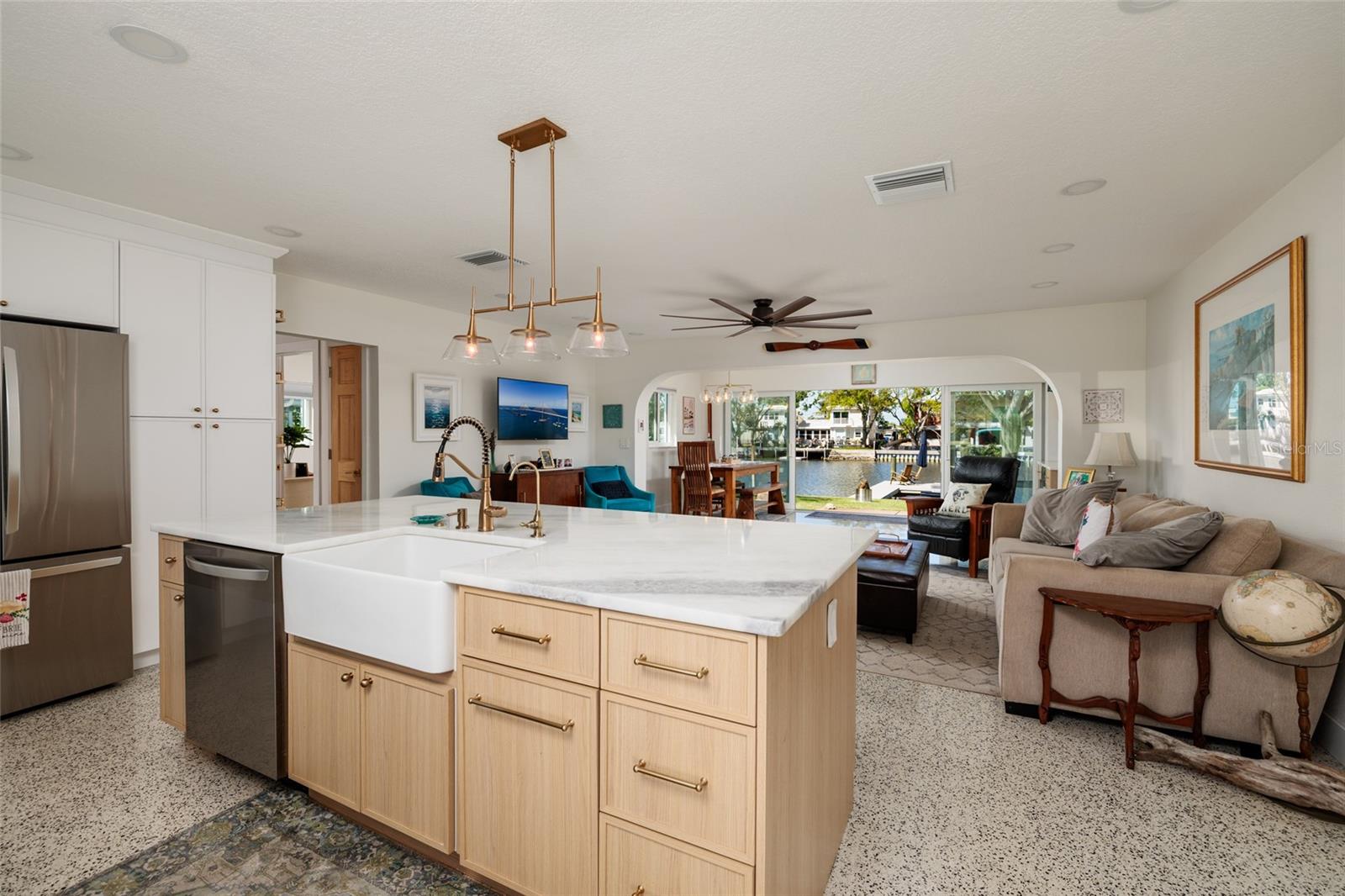 SUN PLAZA ISLES SEC 3 - Residential