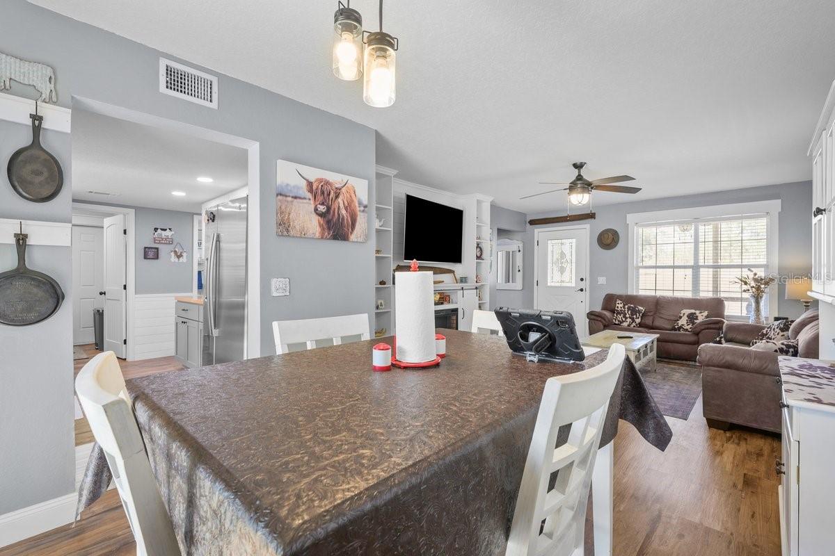 MELROSE LANDING - Residential