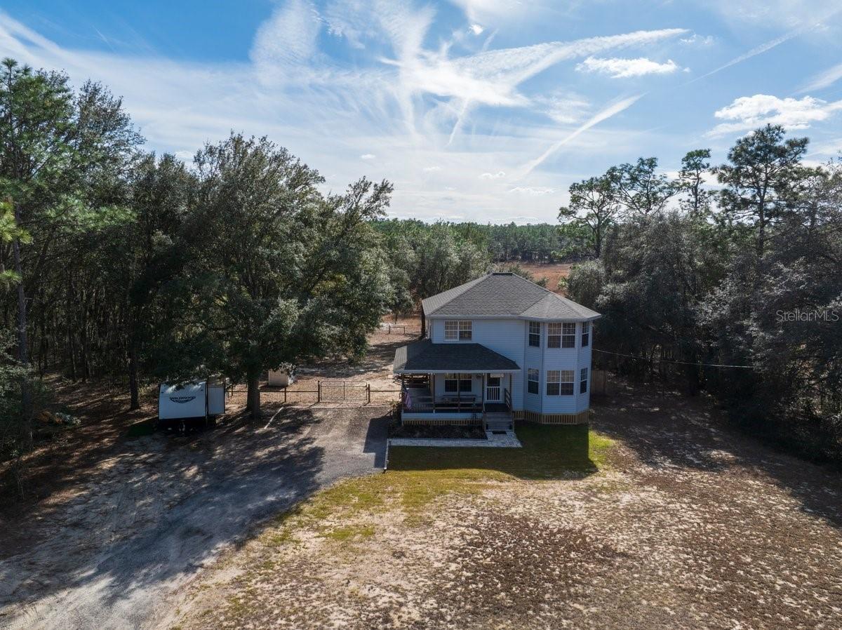 MELROSE LANDING - Residential