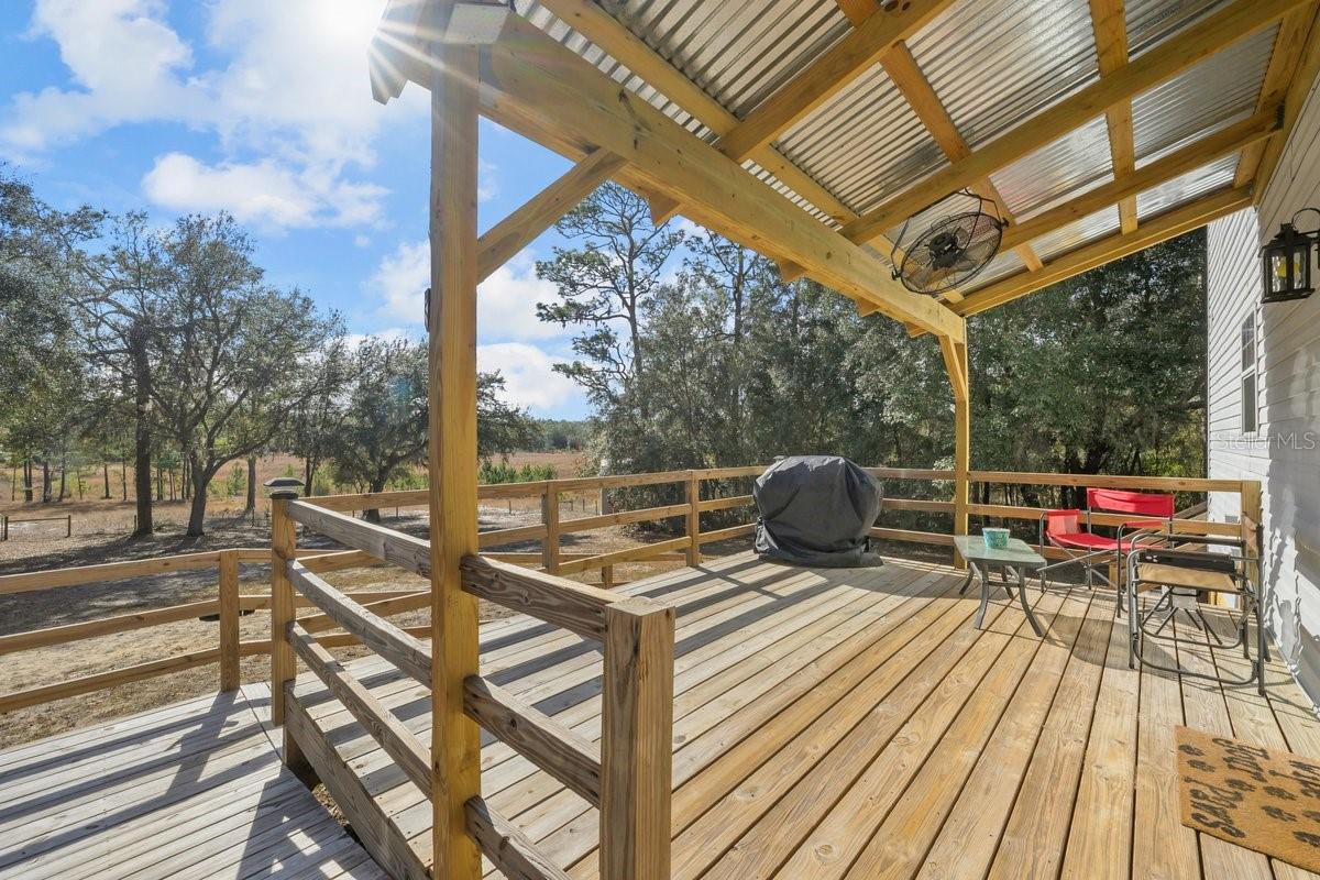 MELROSE LANDING - Residential