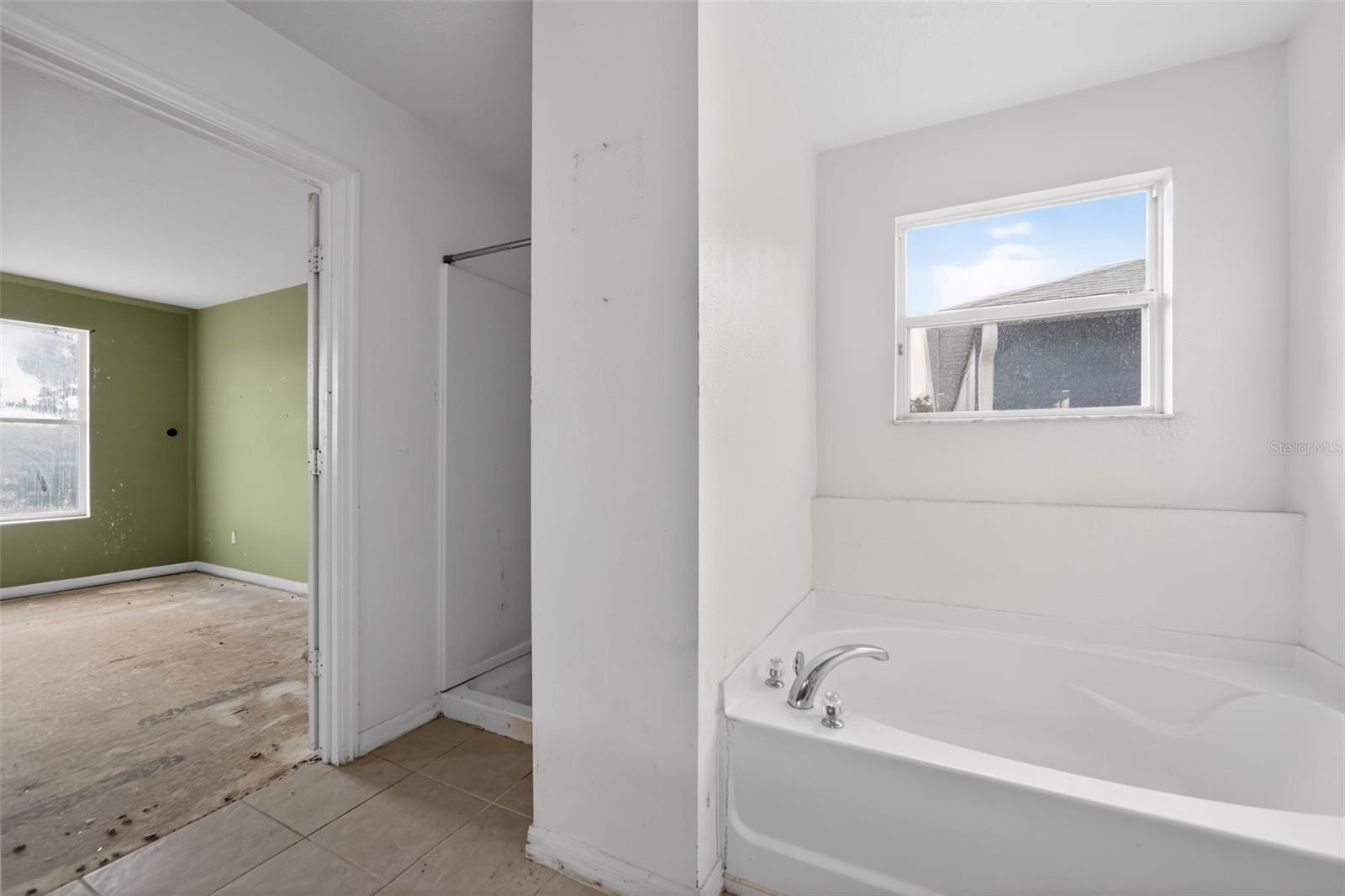 ROSEWOOD - Residential