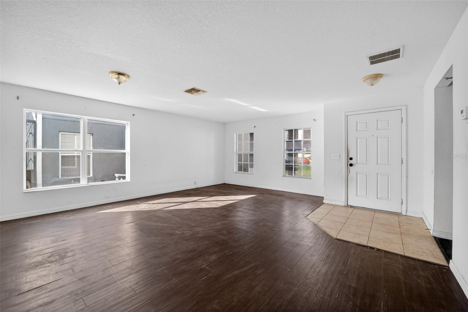 ROSEWOOD - Residential