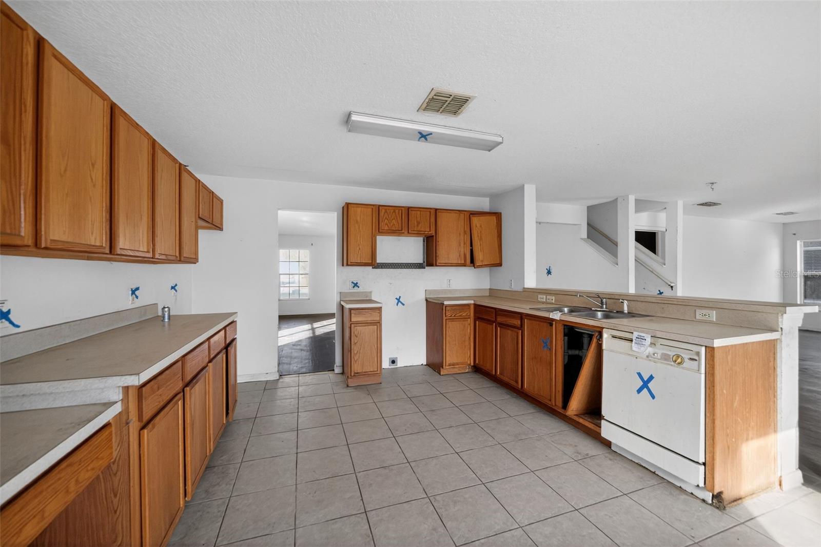 ROSEWOOD - Residential