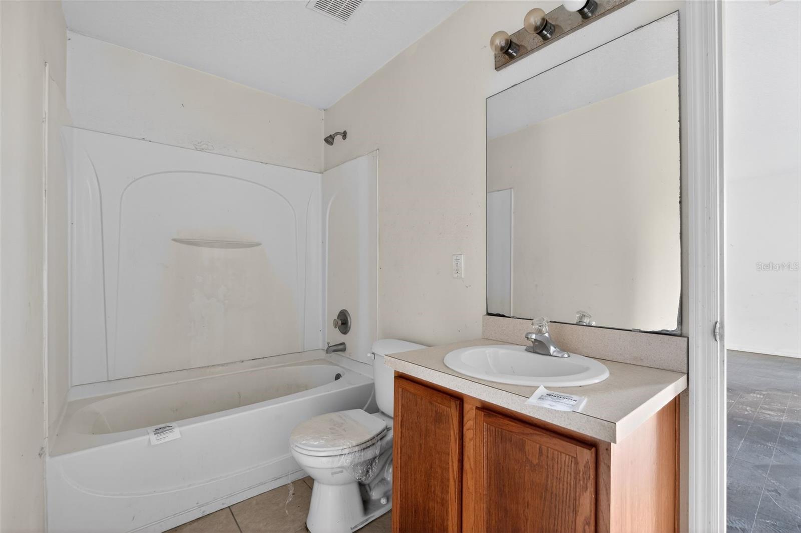 ROSEWOOD - Residential