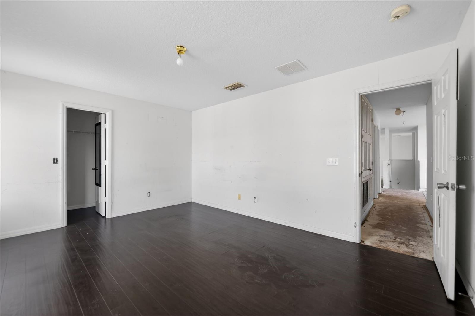 ROSEWOOD - Residential