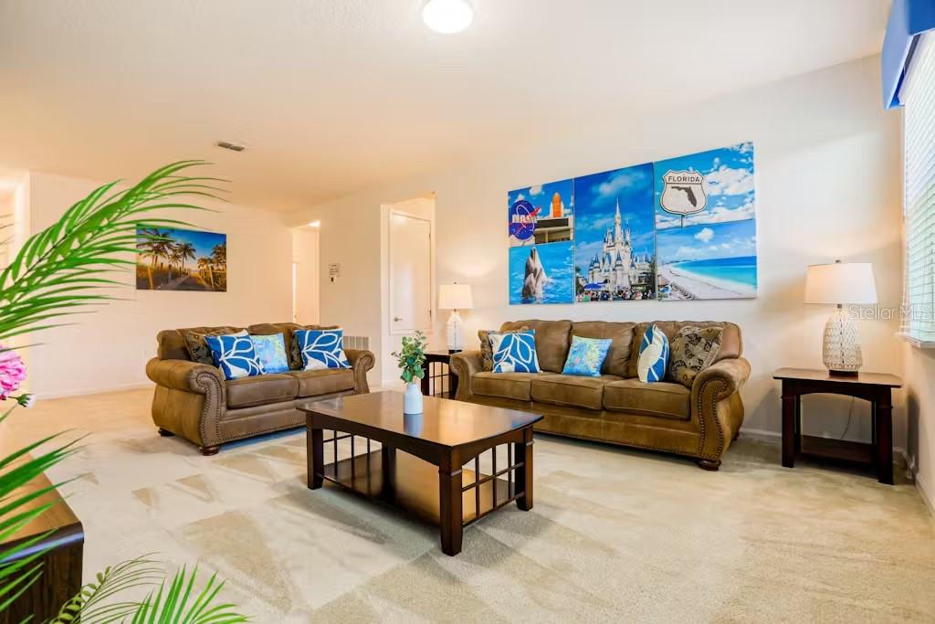 VERANDA PALMS PH 2 - Residential
