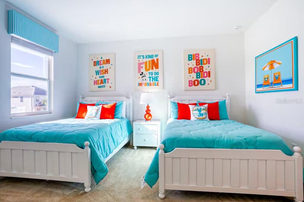 VERANDA PALMS PH 2 - Residential