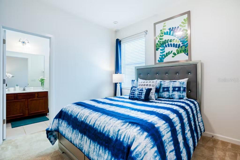 VERANDA PALMS PH 2 - Residential