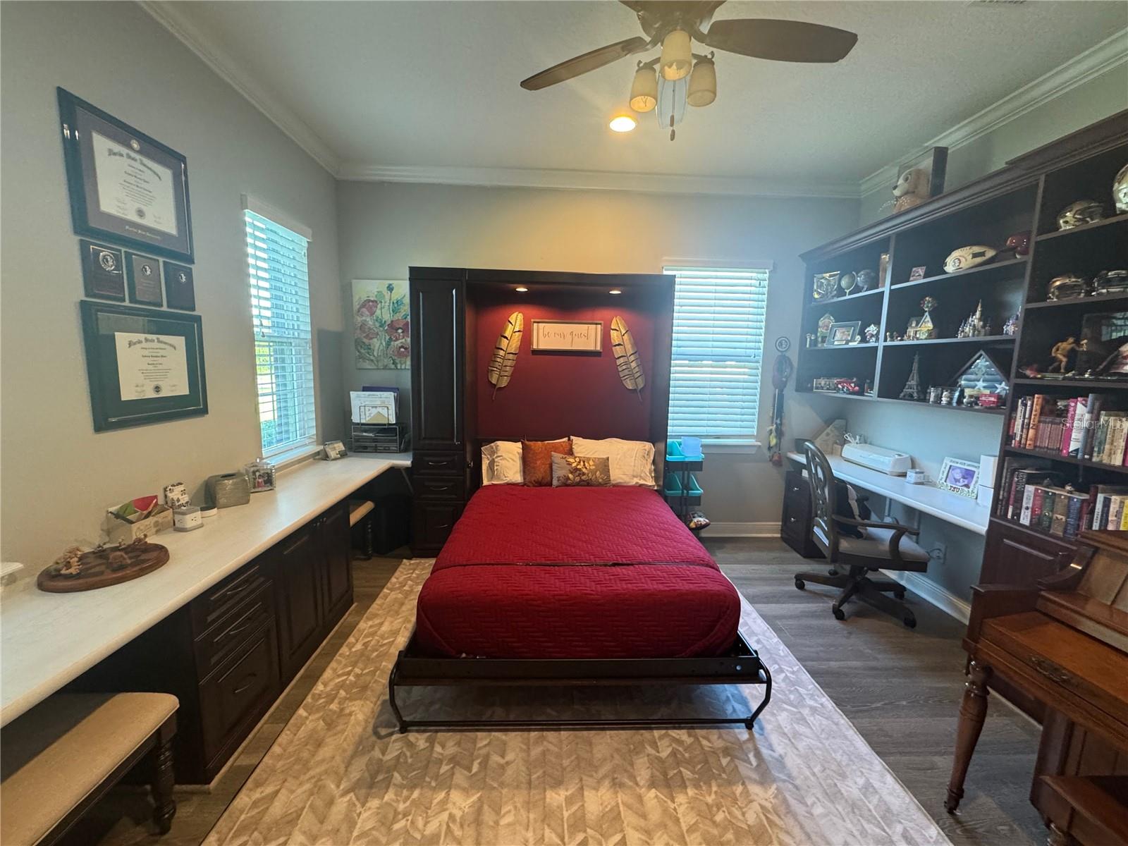 HEATHROW COUNTRY ESTATE - Residential