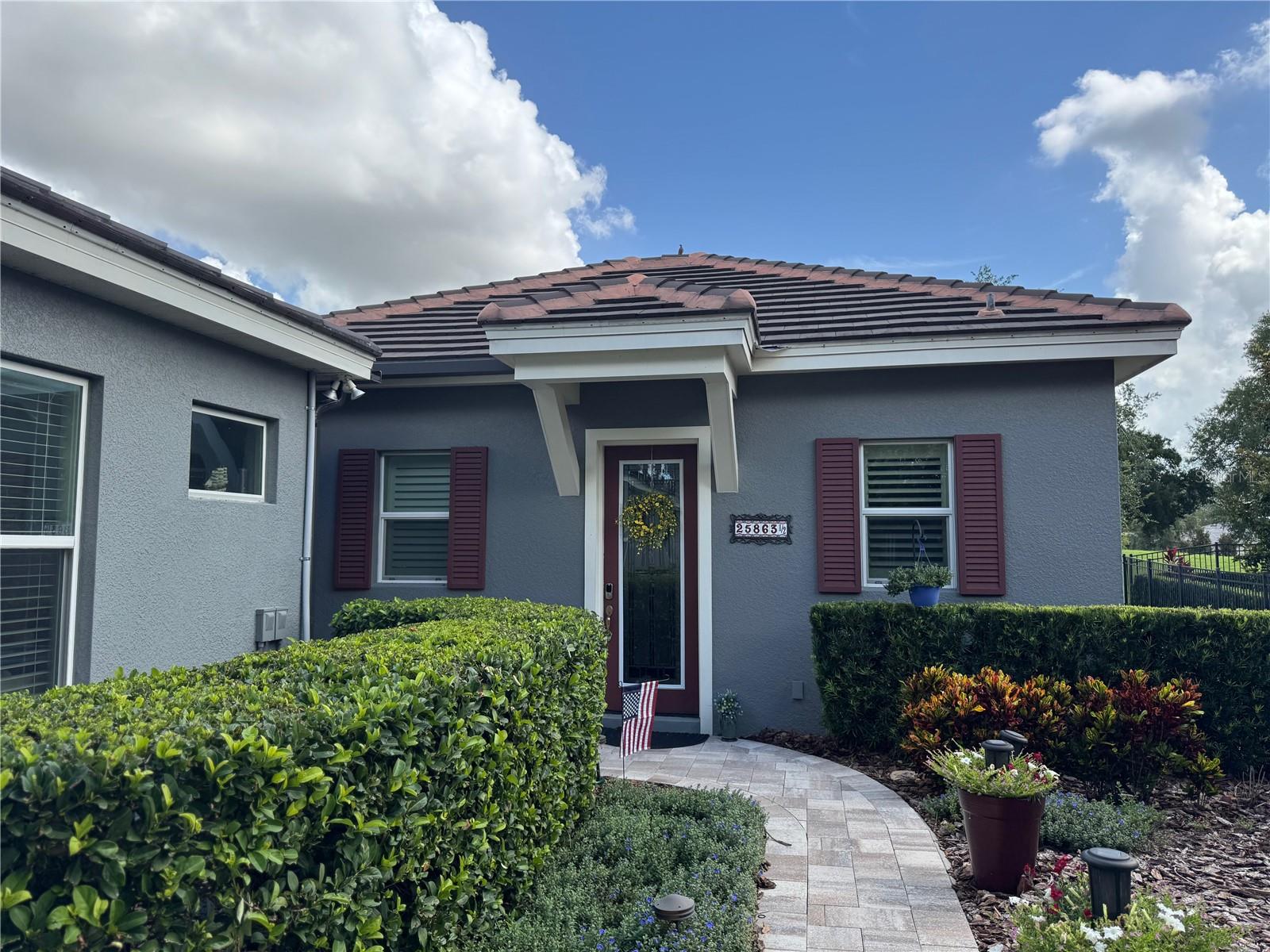 HEATHROW COUNTRY ESTATE - Residential