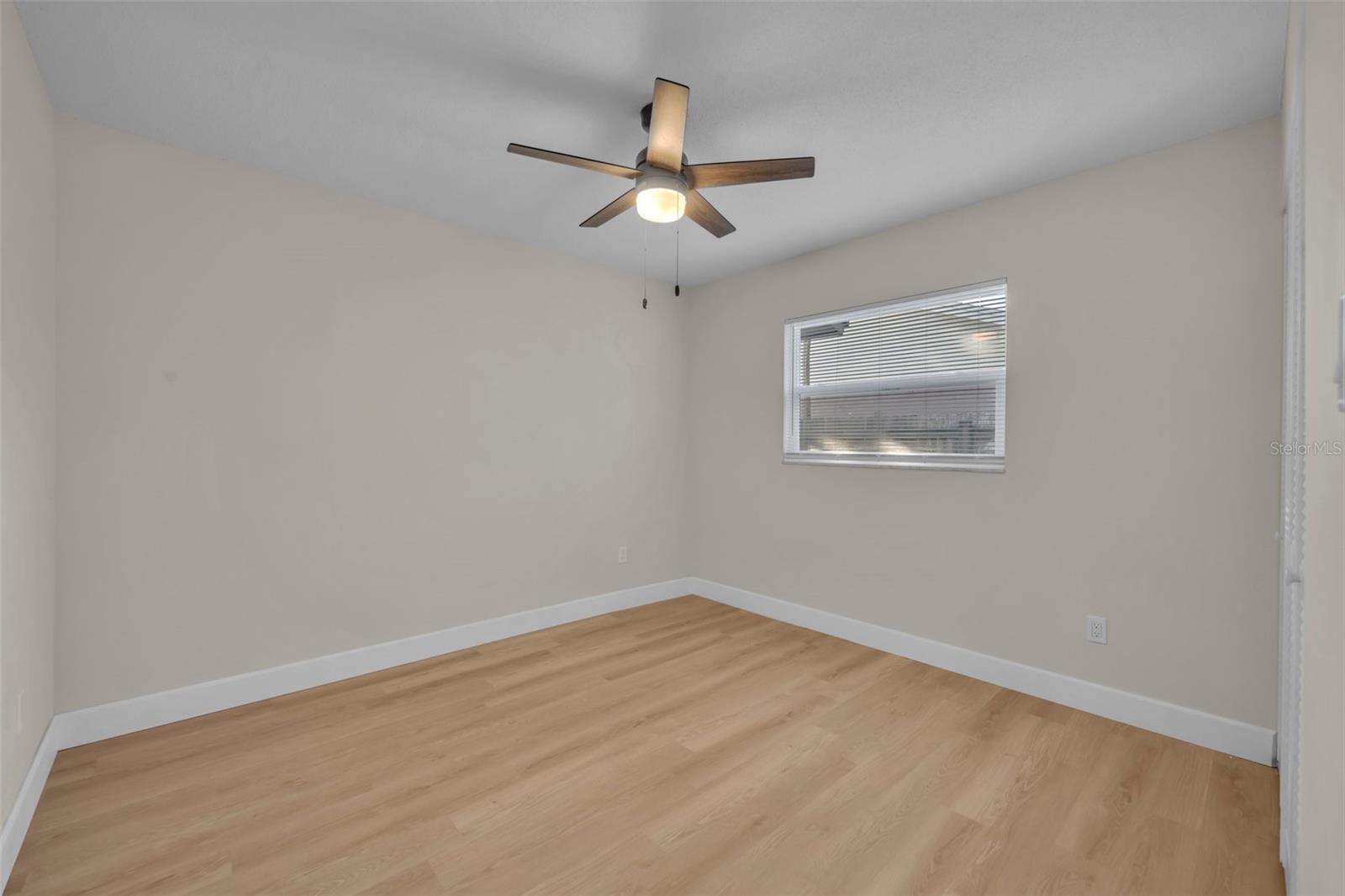 RIVIERA SHORES - Residential