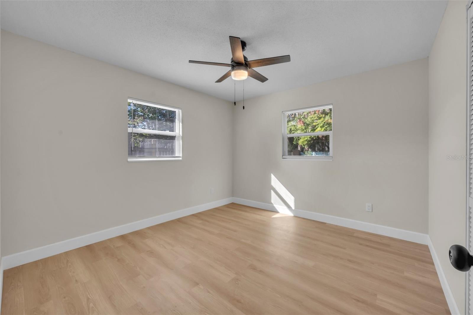 RIVIERA SHORES - Residential