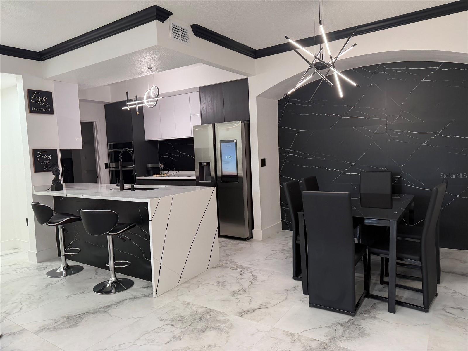 VILLANOVA AT HUNTERS CREEK - Residential