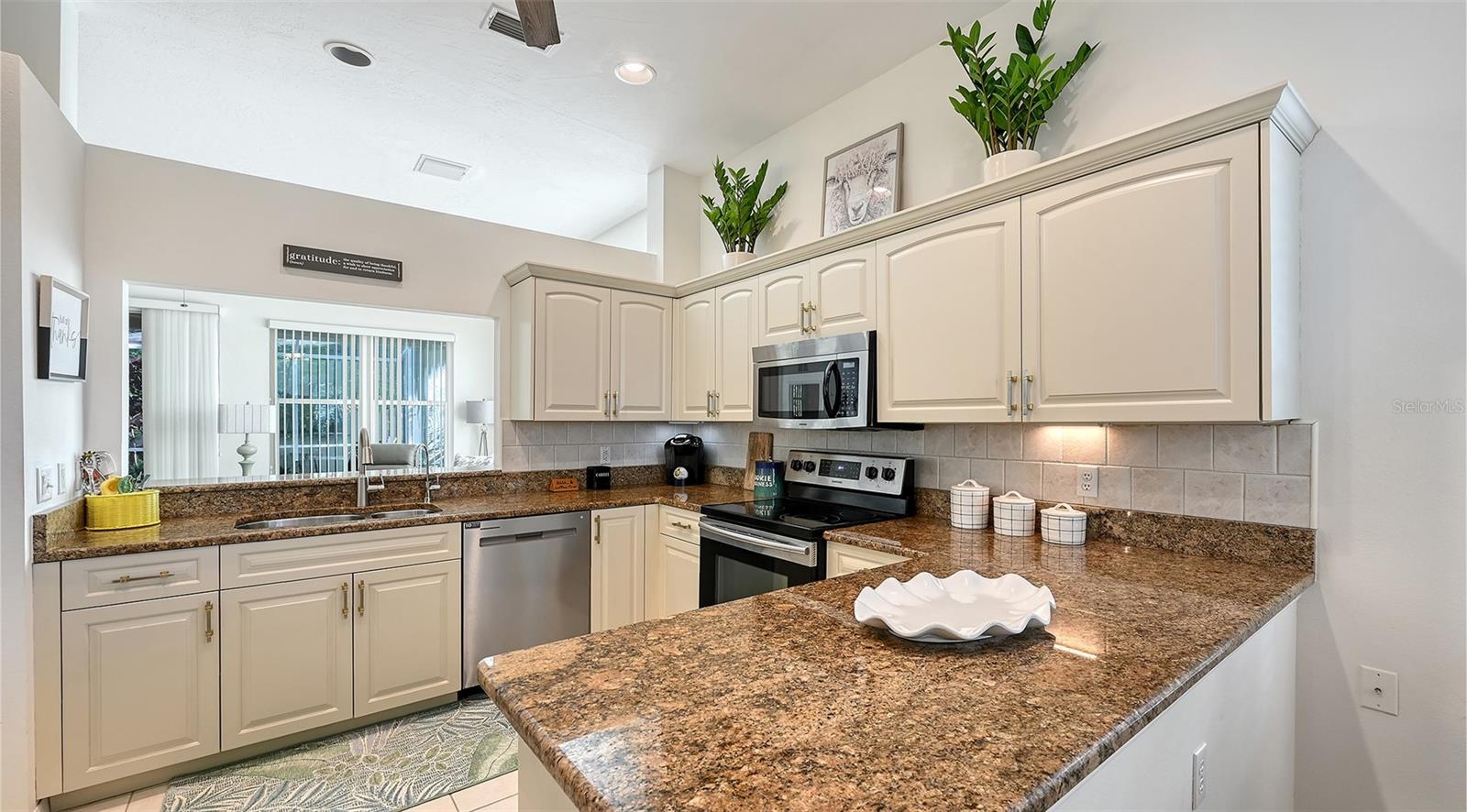 VENICE GOLF & COUNTRY CLUB - Residential