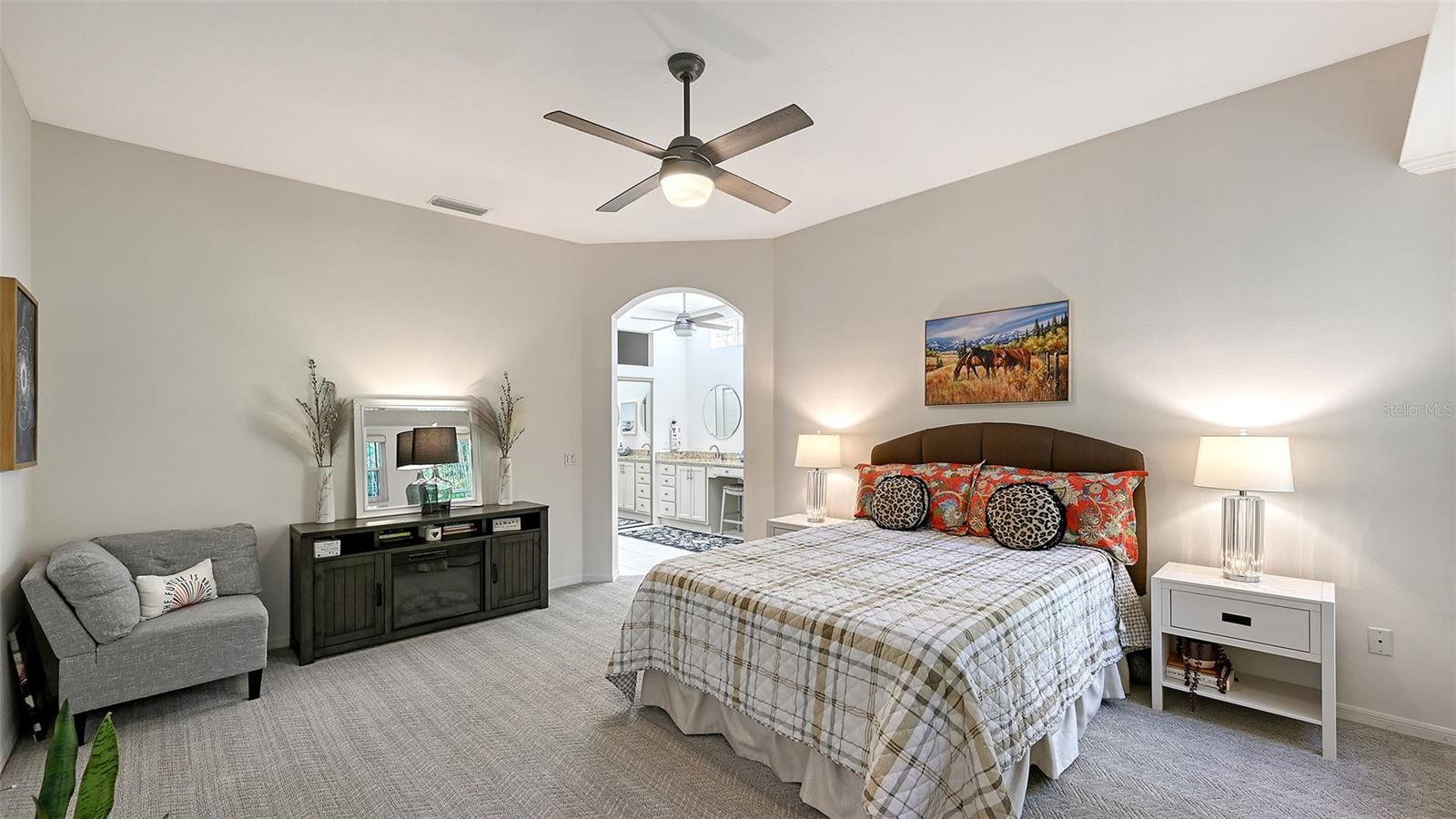 VENICE GOLF & COUNTRY CLUB - Residential