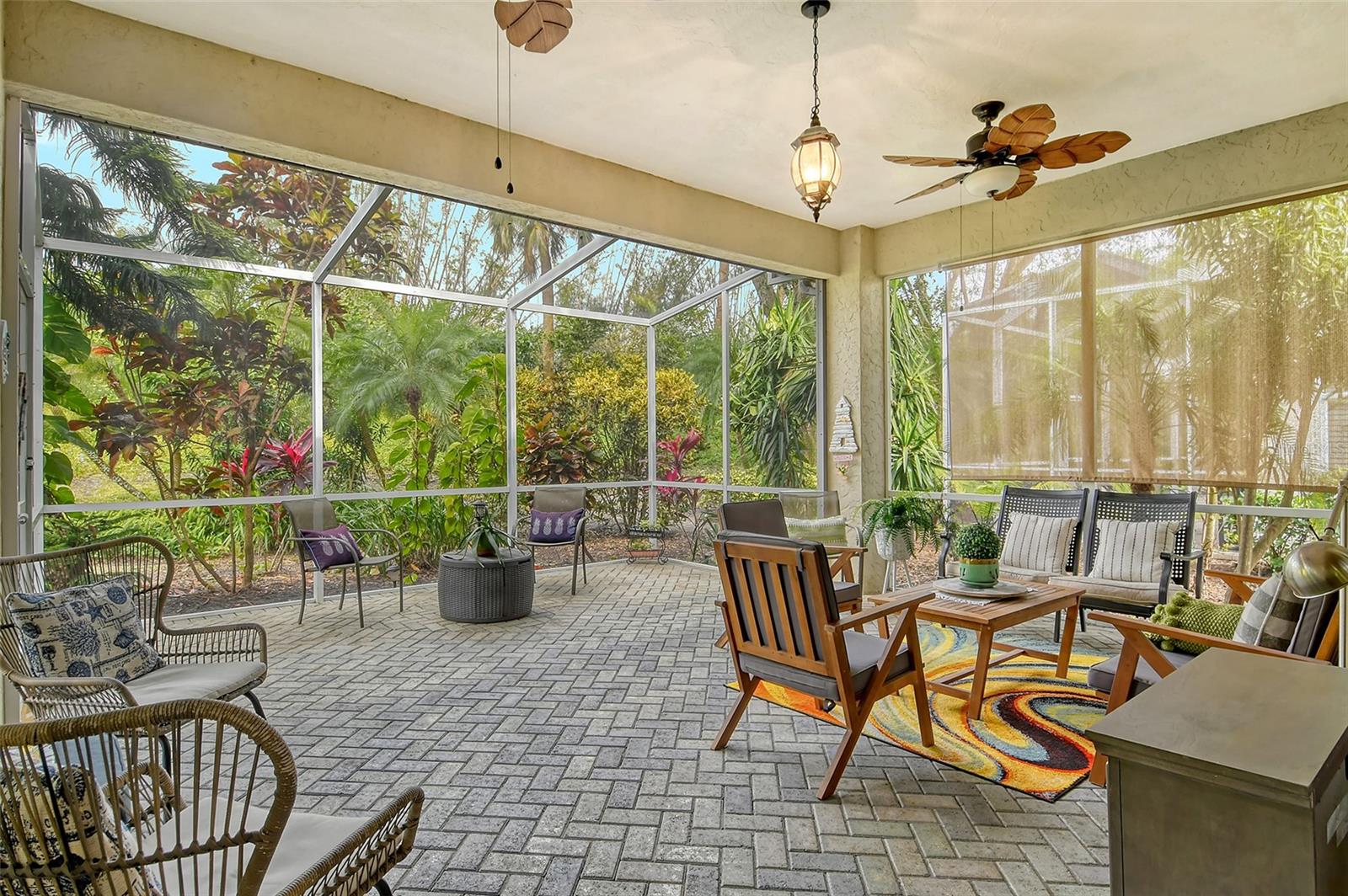 VENICE GOLF & COUNTRY CLUB - Residential