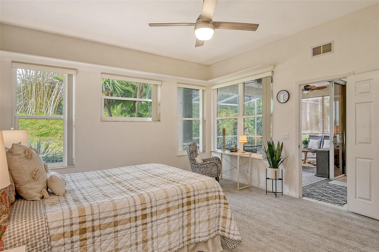 VENICE GOLF & COUNTRY CLUB - Residential