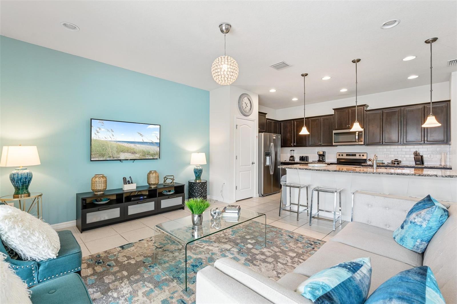 WINDSOR AT WESTSIDE PH 3 - Residential