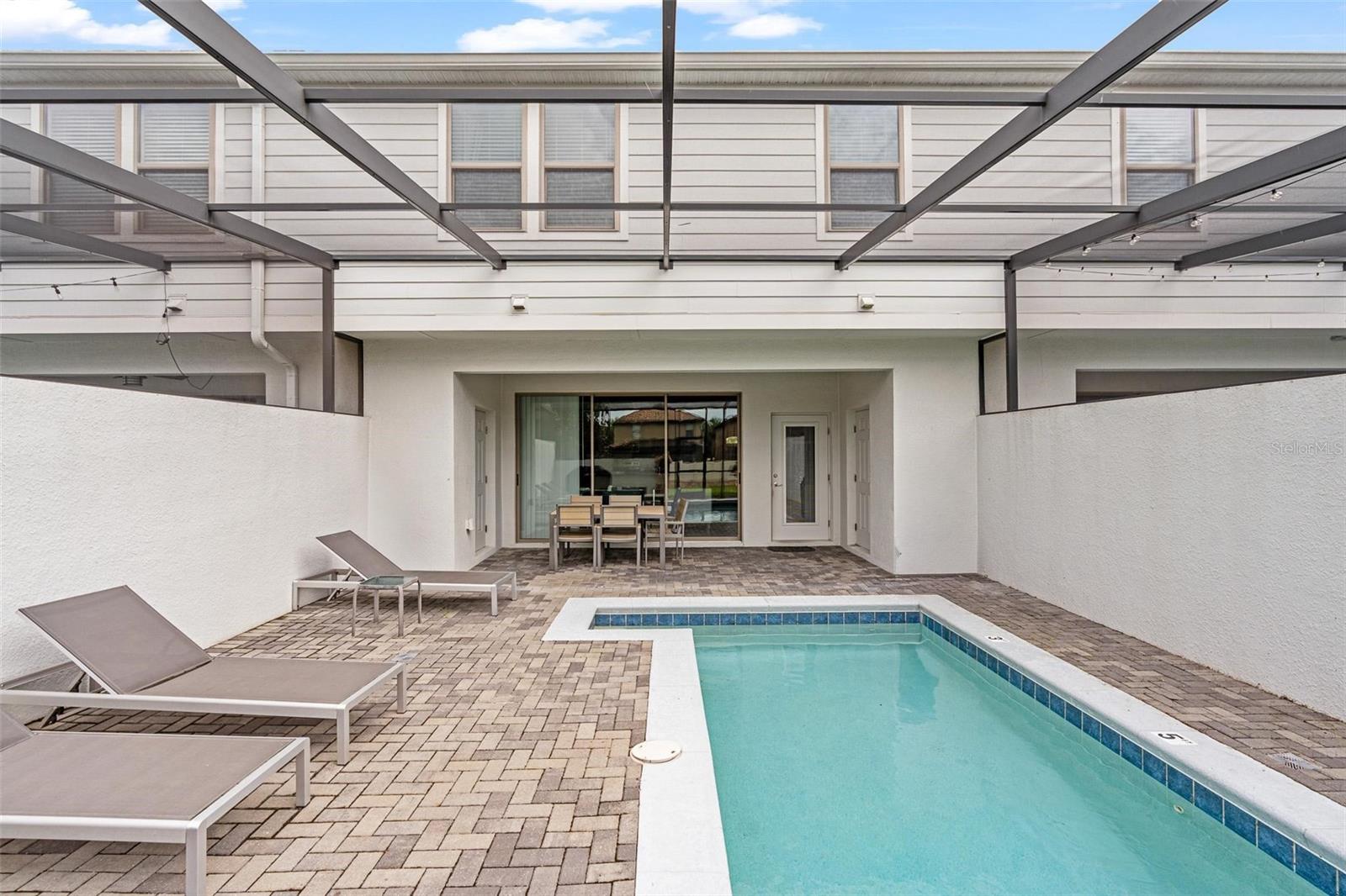 WINDSOR AT WESTSIDE PH 3 - Residential