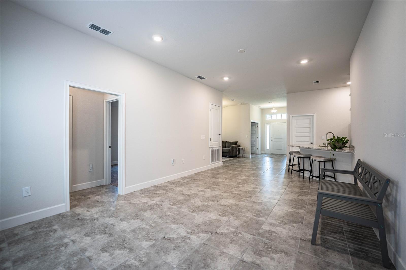 KRENSON BAY - Residential