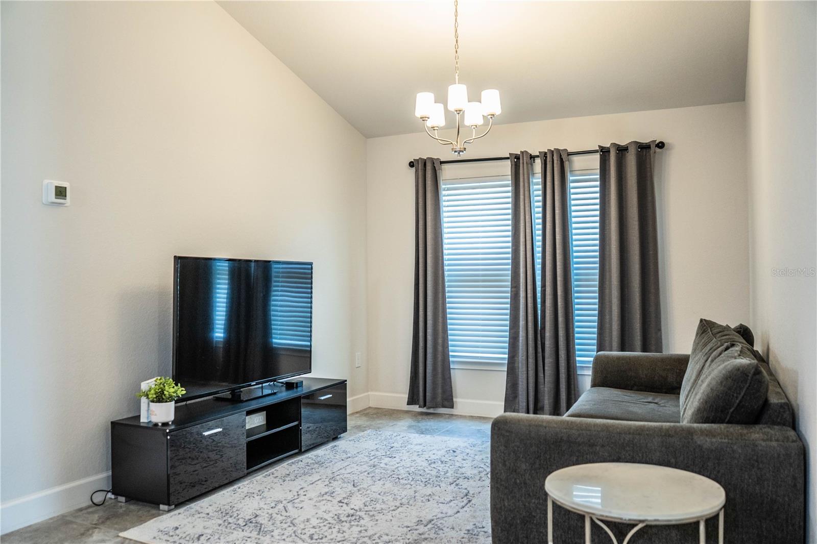 KRENSON BAY - Residential