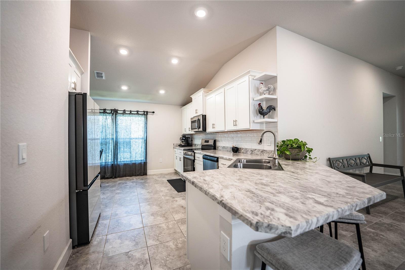 KRENSON BAY - Residential