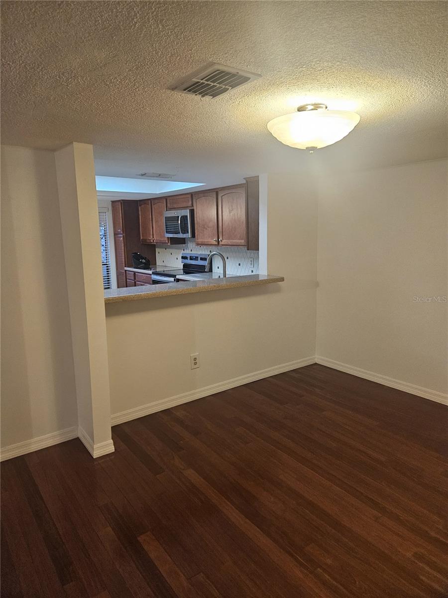 4723 PURITAN CIRCLE 624