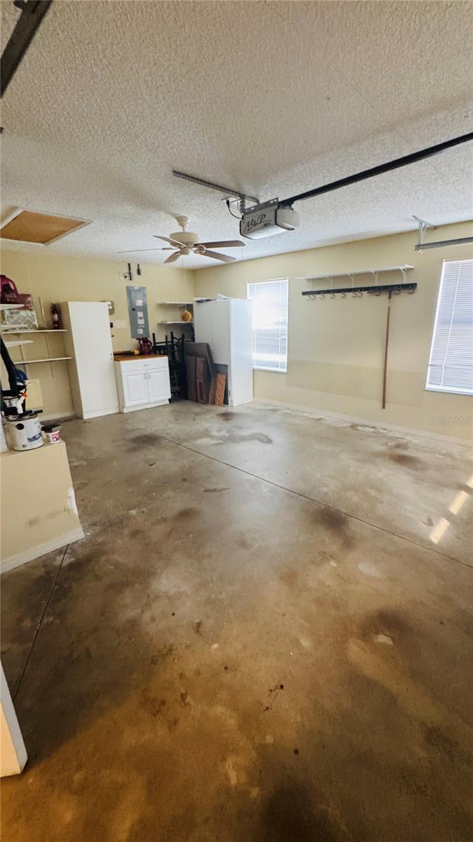 VILLAGES OF SUMTER CHERRY HILL VILLAS - Residential Lease