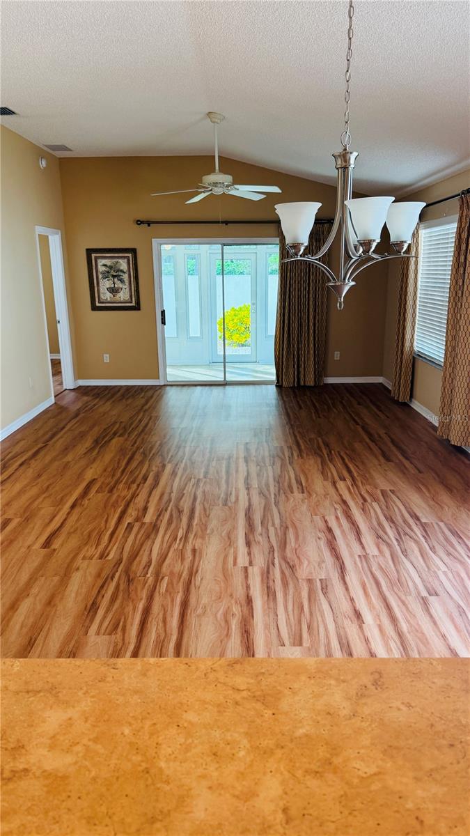 VILLAGES OF SUMTER CHERRY HILL VILLAS - Residential Lease